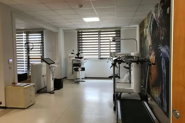 Prof. Dr. Ufuk Aydınlı Bursa Muayenehane - Resim 3