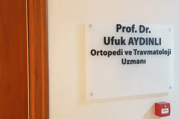 Prof. Dr. Ufuk Aydınlı Bursa Muayenehane - Resim 9