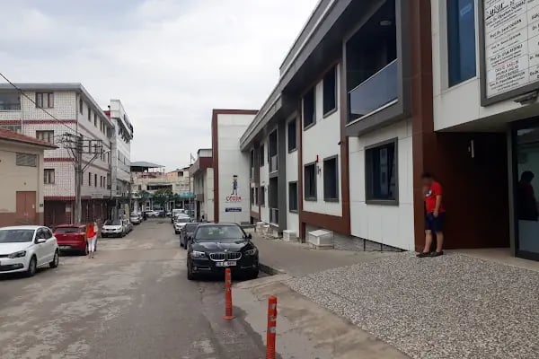 Prof. Dr. Ufuk Aydınlı Bursa Muayenehane - Resim 4