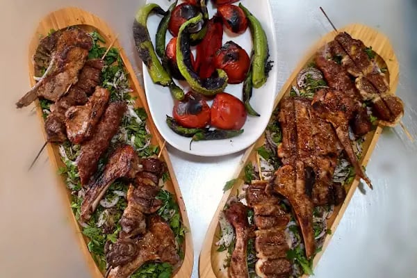 Şehri Azim Restoran Kafe Pansiyon - Resim 7