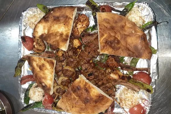 Şehri Azim Restoran Kafe Pansiyon - Resim 12