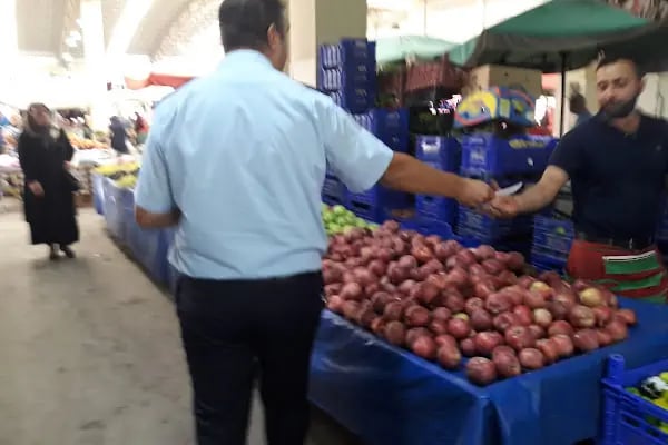 Işıkkent Kapalı Pazar Yeri - Resim 10