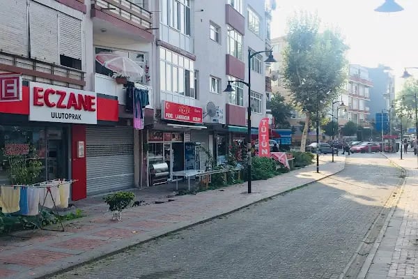 ULUTOPRAK ECZANESİ - Resim 7