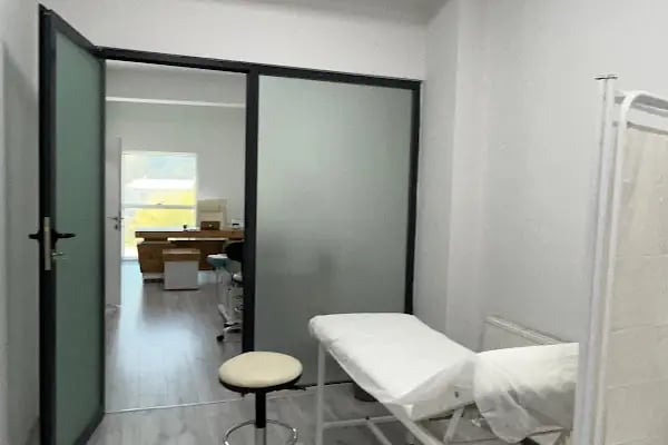 Op.Dr.Orhan BİNİCİER ESTETİK ve PLASTİK CERRAHİSİ - Resim 14