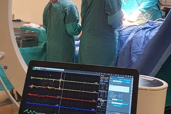 Doç. Dr. Hanifi ÜÇPUNAR - Medical Park Bursa Hastanesi - Ortopedi ve Omurga Cerrahisi - Resim 5
