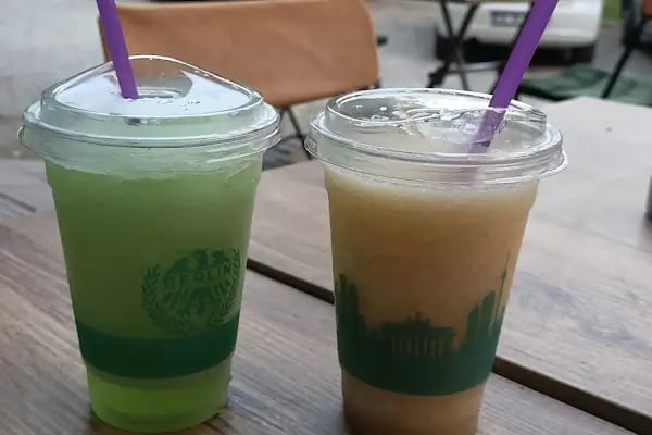 Berlin Coffee Shop Bornova - Resim 16