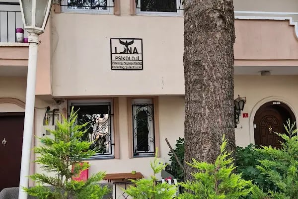 Psikolog Zeynep Aladağ – Bursa Psikoloji ve Terapi - Resim 2