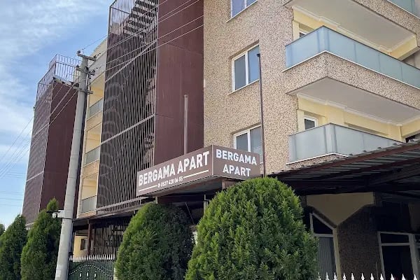 BERGAMA PANSİYON - Resim 1