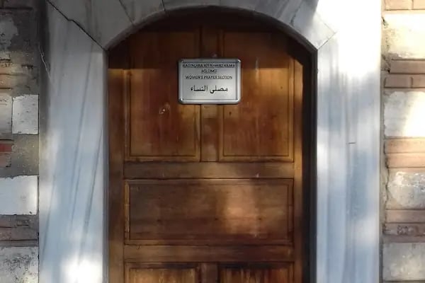 Oğlanlar Türbesi - Resim 8
