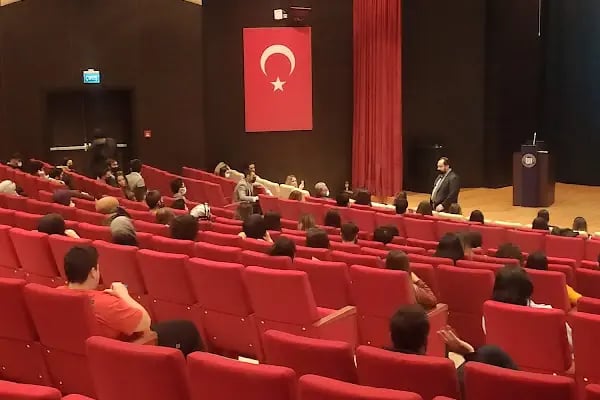 Ufuk Üniversitesi - Resim 8