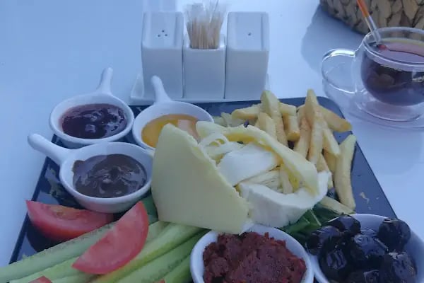 HAYAL PARK CAFE VE ÇOCUK EĞLENCE MERKEZI - Resim 5