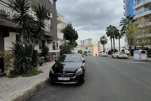 8 Rooms House - Resim 12
