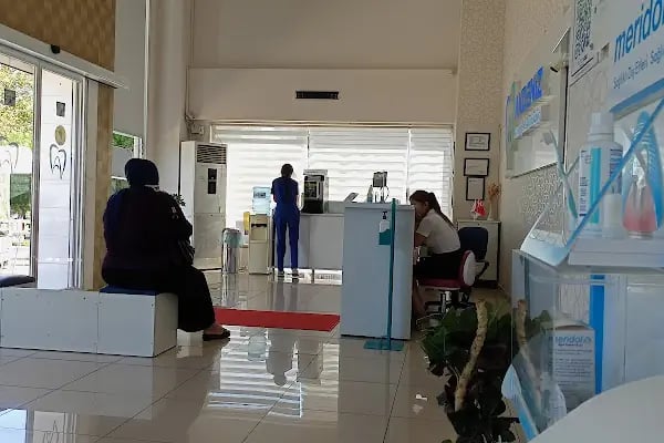 Mersin Özel Akdeniz Ağız ve Diş Sağlığı Polikliniği - Resim 15