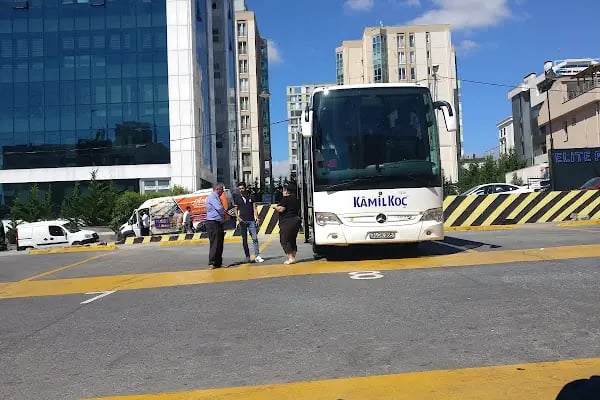 Kamil Koç Giden Yolcu Terminali Dudullu - Resim 13
