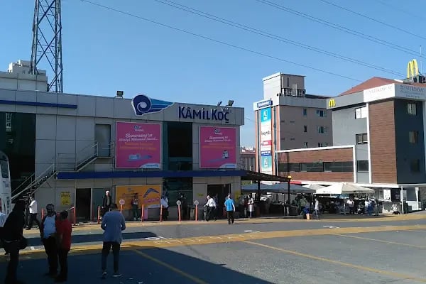 Kamil Koç Giden Yolcu Terminali Dudullu - Resim 11