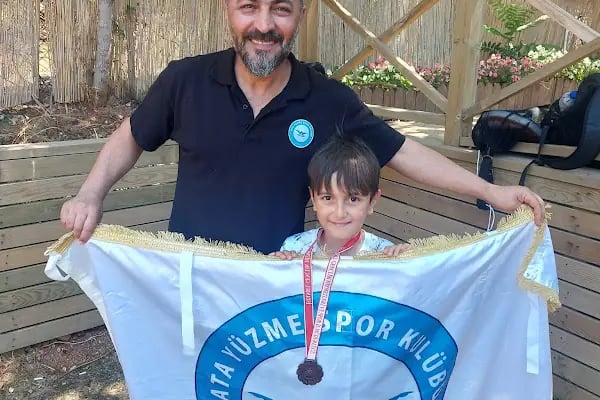 Yakacık Yüzme Havuzu Kartal - Ata Yüzme Kursu - Resim 10