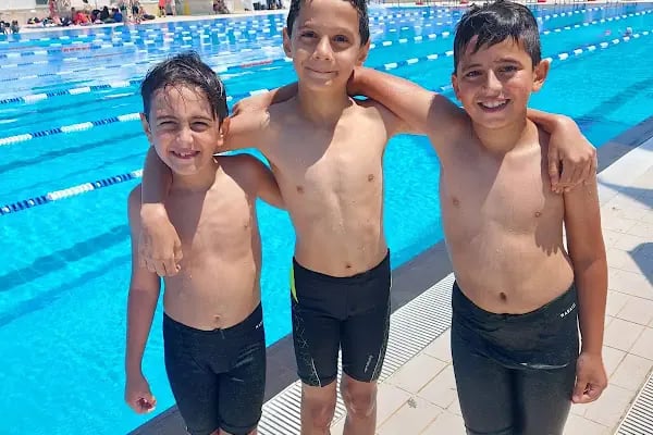 Yakacık Yüzme Havuzu Kartal - Ata Yüzme Kursu - Resim 6