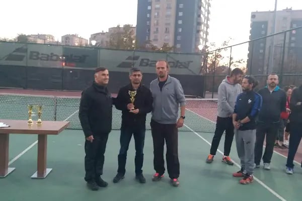 Etimesgut Belediyespor Kulübü Tenis Branşı - Resim 1