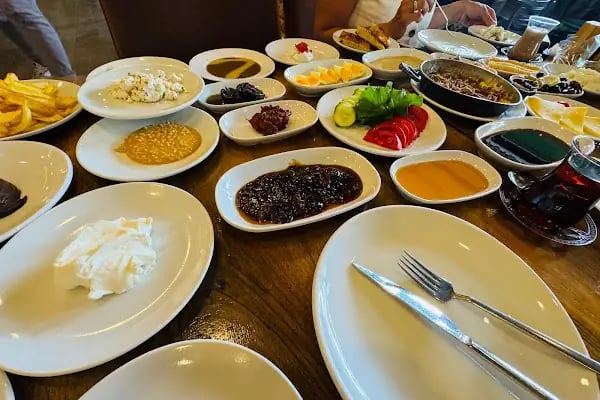 Şehr-i Van Sofrası- Van kahvaltısı ve Yöresel yemekleri - Resim 5