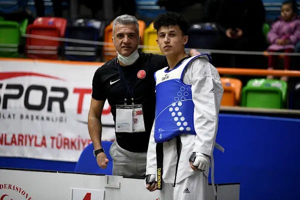 Şampiyon Yıldızlar Spor Kulübü - Resim 13