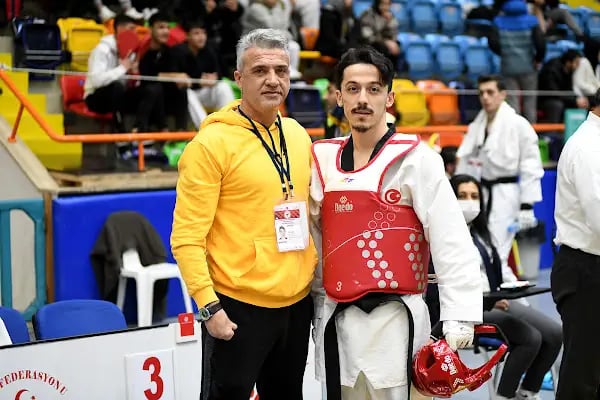Şampiyon Yıldızlar Spor Kulübü - Resim 7