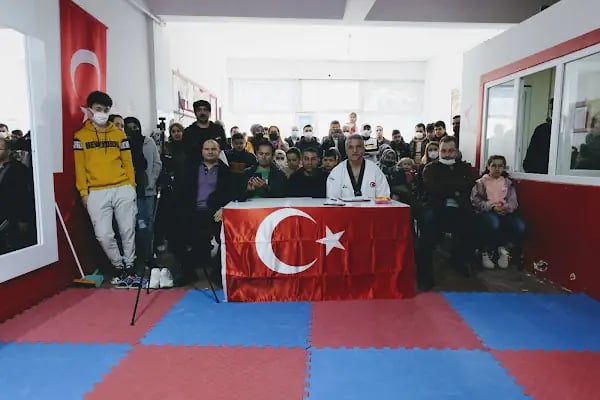 Şampiyon Yıldızlar Spor Kulübü - Resim 3
