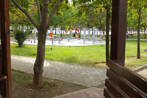 Ataşehir Belediyesi 80. Yıl Cumhuriyet Parkı - Resim 10