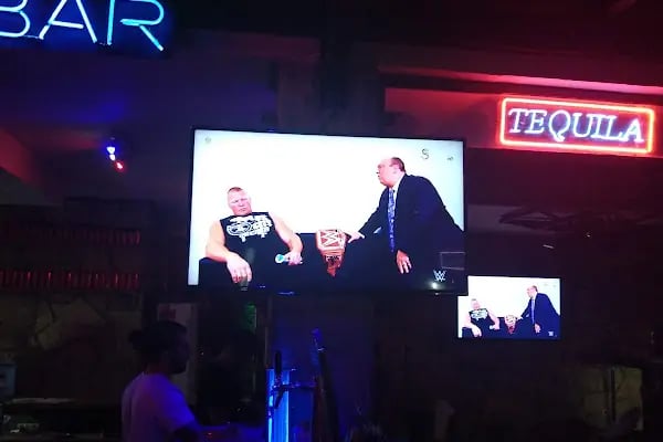 ATLANTİS BAR - Resim 17