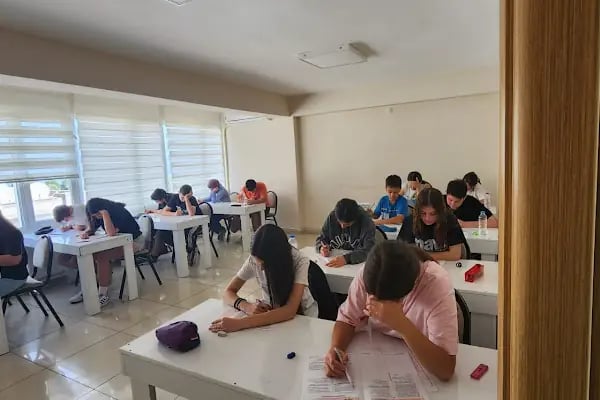 Aliağa Vip Eğitim Kurumu - Resim 9