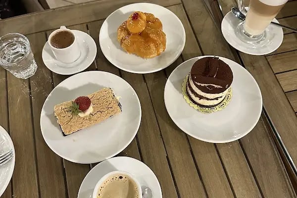 Bahar Pastane Cafe - Restaurant - Resim 6