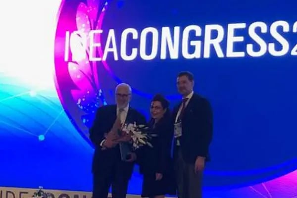 Dermatolog Prof.Dr.Rana Anadolu-Dermatolog Ankara-Dermatoloji-Dermatoloji Kliniği-Dermatoloji Uzmanı-Cilt Hekimi-Tavsiye - Resim 11
