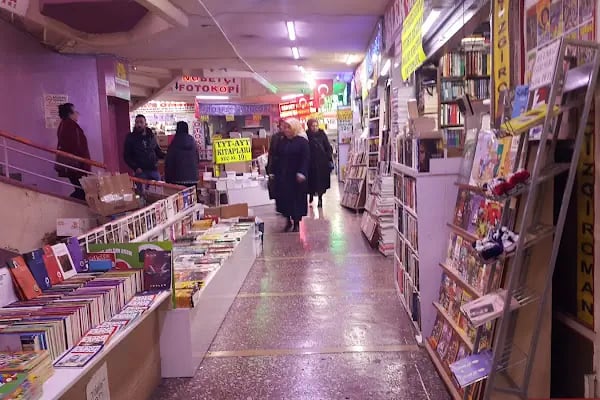 Mutlu Kitap Dükkanı rampalı çarşı - Resim 17