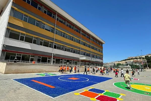 Adalet İlkokulu/Ortaokulu - Resim 3