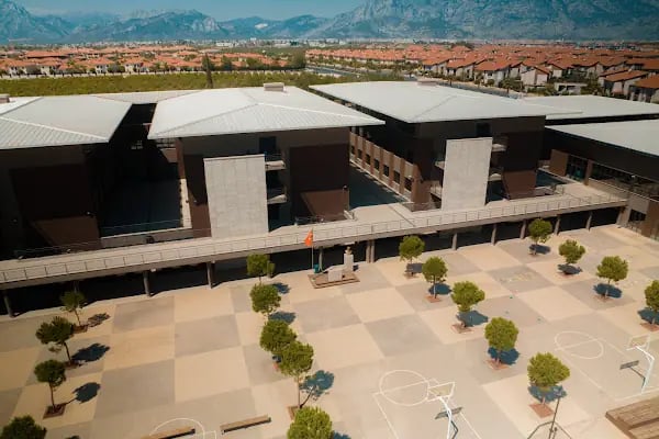 Antalya Toplum Koleji - Resim 1