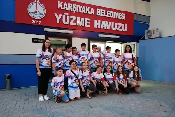 Karşıyaka Belediyesi Yüzme Havuzu - Resim 19