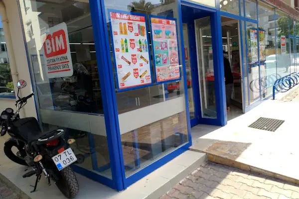 BİM MARKET BAĞYAKA MAĞAZASI - Resim 3