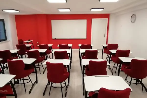 Kadıköy İngilizce Kursu | Akademik Yabancı Dil Kursları Kadıköy Dil Okulu - Resim 8