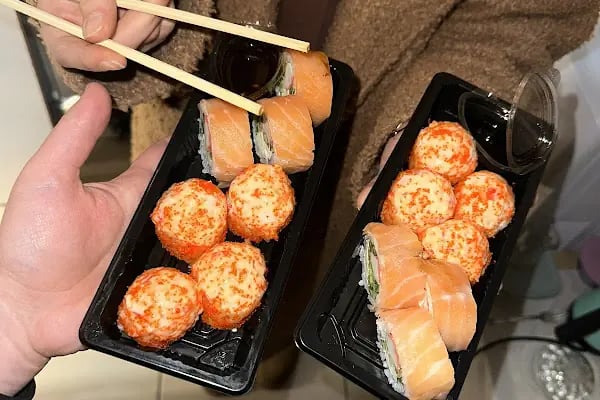 ROLLS ROLLS SUSHİ - Resim 16