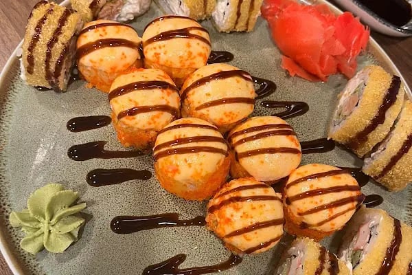 ROLLS ROLLS SUSHİ - Resim 14