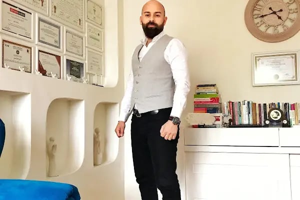 Uzman Psikolojik Danışman Şenol Baygül - Resim 2