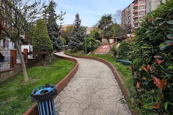 Şerife Bacı Parkı - Resim 17
