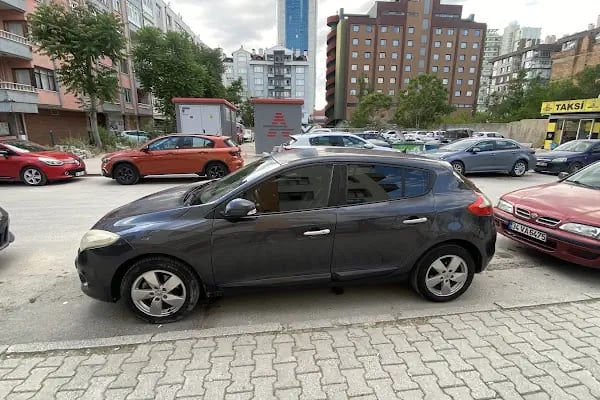 BOSS GARAGE Oto Yıkama&Detaylı Temizlik&Pasta Cila - Resim 5