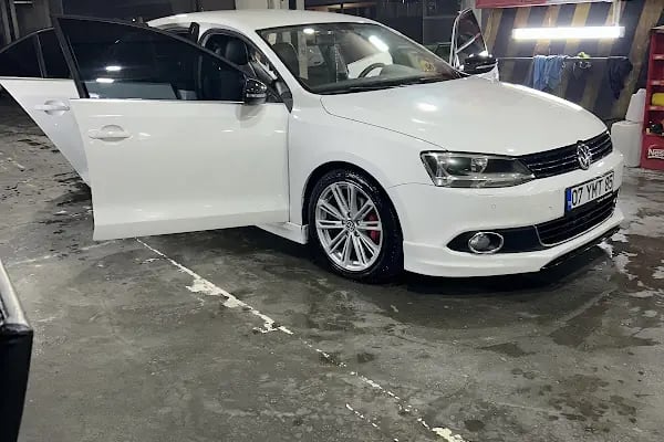 BOSS GARAGE Oto Yıkama&Detaylı Temizlik&Pasta Cila - Resim 9