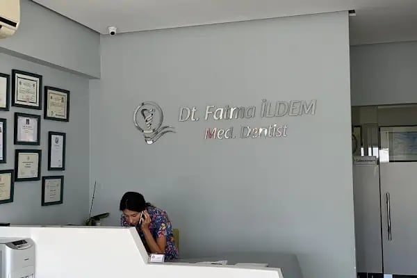 Dentist Fatma İldem Diş Hekimi - Resim 18