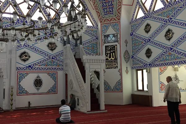 Mustafa Kanat Camii - Resim 3