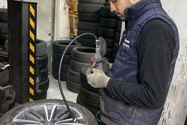 ATAŞEHİR OTO LASTİK - Resim 12