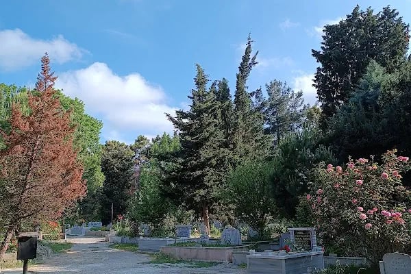 İmrahor Mezarlığı - Resim 8