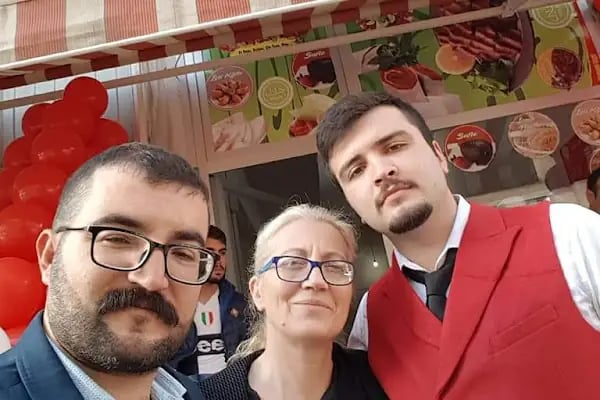 Hacıalioğlu Çiğköfte Aliağa - Resim 15