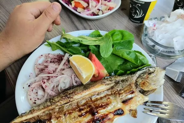 Reis'in Yeri Aile Balık Restoran - Resim 14