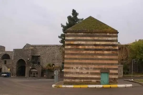Sultan Şuca Türbesi - Resim 16